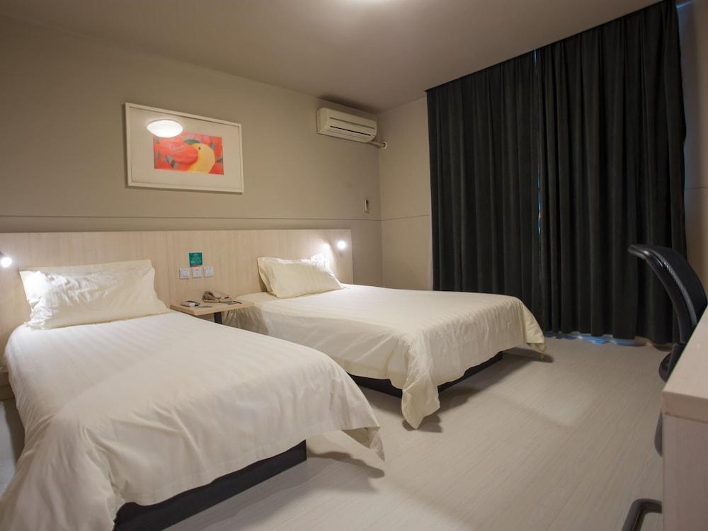 Jingjiang Inn Jinan Quancheng Road Екстер'єр фото