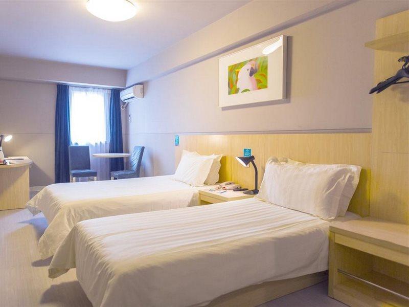Jingjiang Inn Jinan Quancheng Road Екстер'єр фото